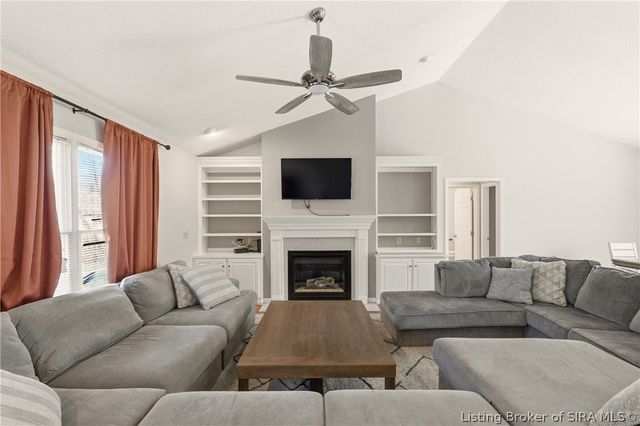 1725 NW Cedar LAne, Corydon, IN 47112