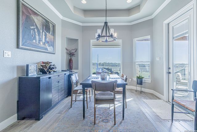 157 Summer Meadow, La Vernia, TX 78121