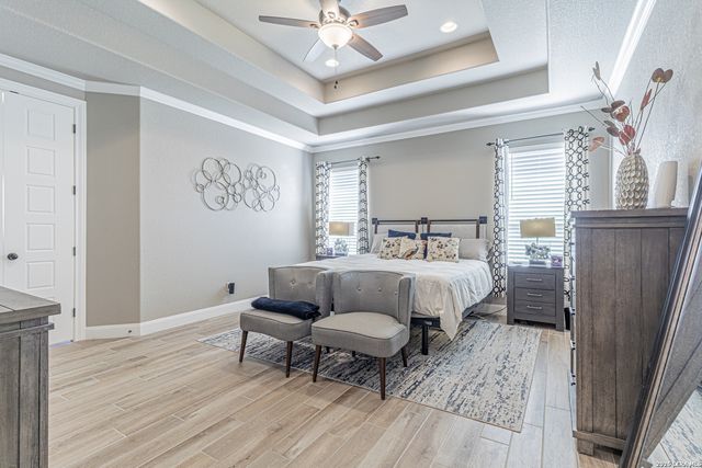 157 Summer Meadow, La Vernia, TX 78121