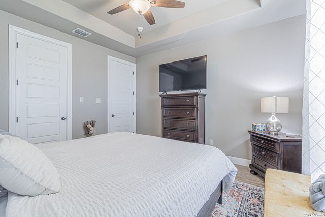 157 Summer Meadow, La Vernia, TX 78121