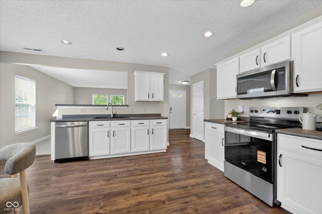14284 Banister Drive, Noblesville, IN 46060