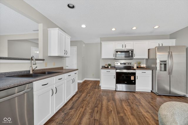 14284 Banister Drive, Noblesville, IN 46060