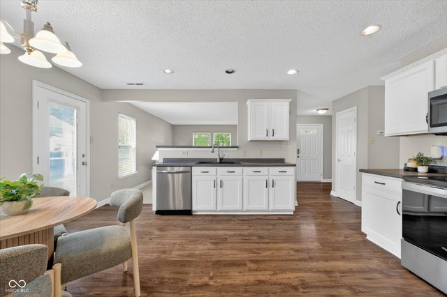 14284 Banister Drive, Noblesville, IN 46060