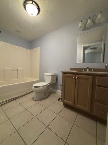 15 Buckingham 1, Boston, MA 02136