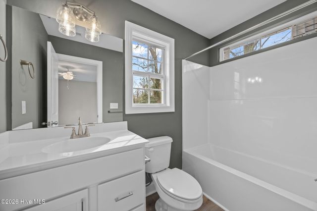 4365 W Pine Street A, Farmville, NC 27828