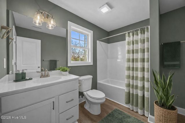 4365 W Pine Street A, Farmville, NC 27828