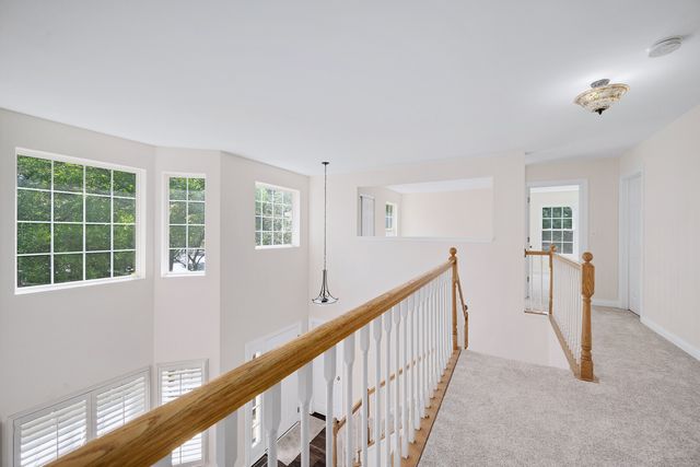 1728 Brookwood Road, Lisle, IL 60532