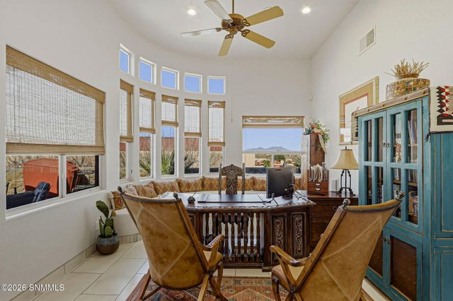 1509 Vista Del Cerro, Las Cruces, NM 88007