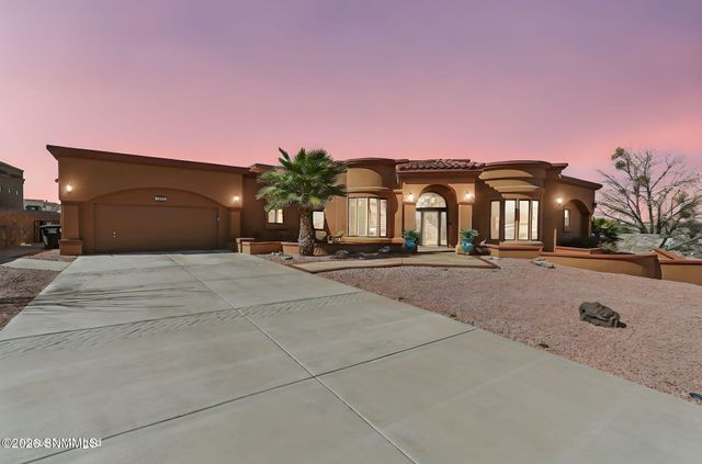 1509 Vista Del Cerro, Las Cruces, NM 88007