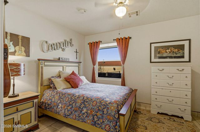 1509 Vista Del Cerro, Las Cruces, NM 88007