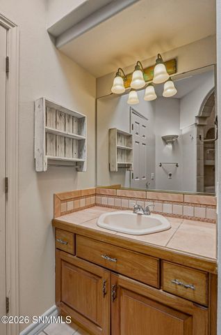 1509 Vista Del Cerro, Las Cruces, NM 88007