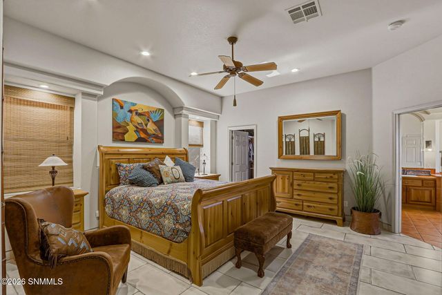 1509 Vista Del Cerro, Las Cruces, NM 88007