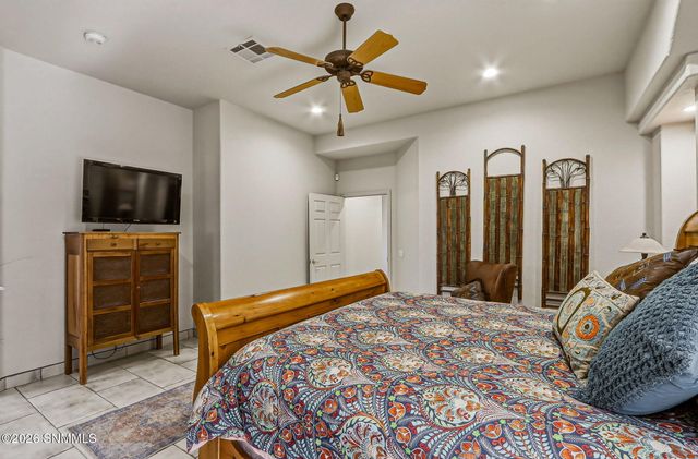 1509 Vista Del Cerro, Las Cruces, NM 88007