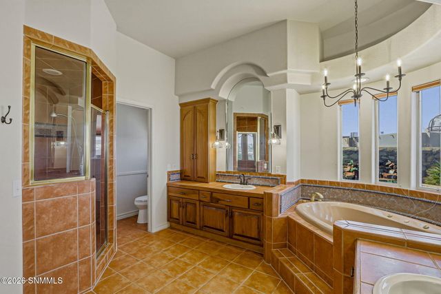 1509 Vista Del Cerro, Las Cruces, NM 88007