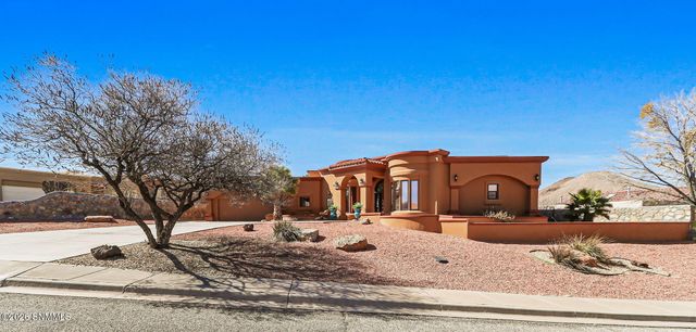 1509 Vista Del Cerro, Las Cruces, NM 88007