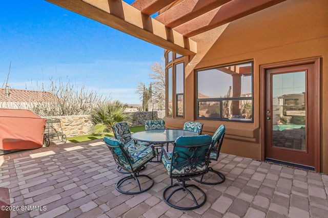 1509 Vista Del Cerro, Las Cruces, NM 88007