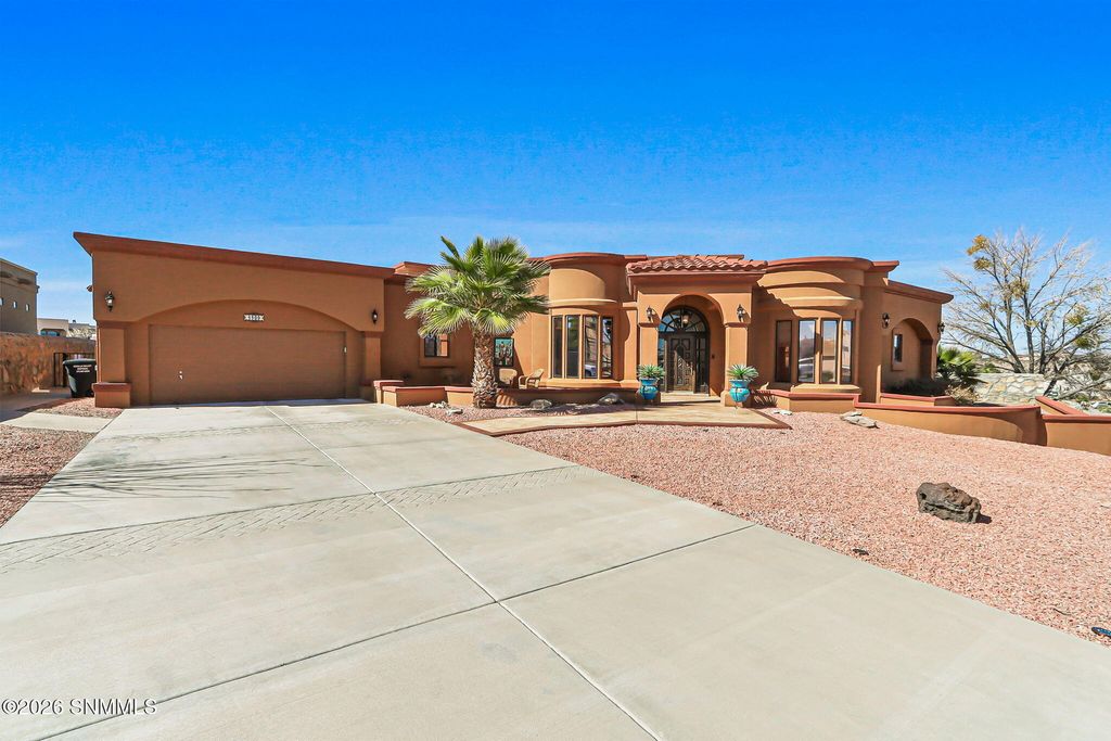 1509 Vista Del Cerro, Las Cruces, NM 88007