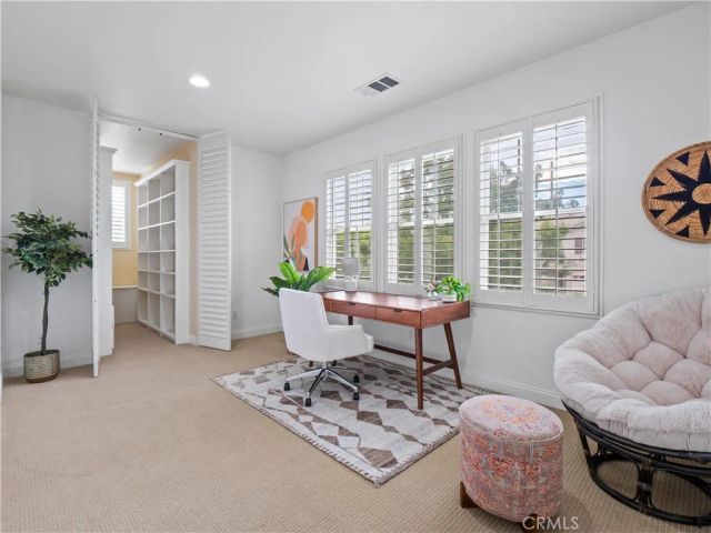 25679 Smoketree, Valencia, CA 91381