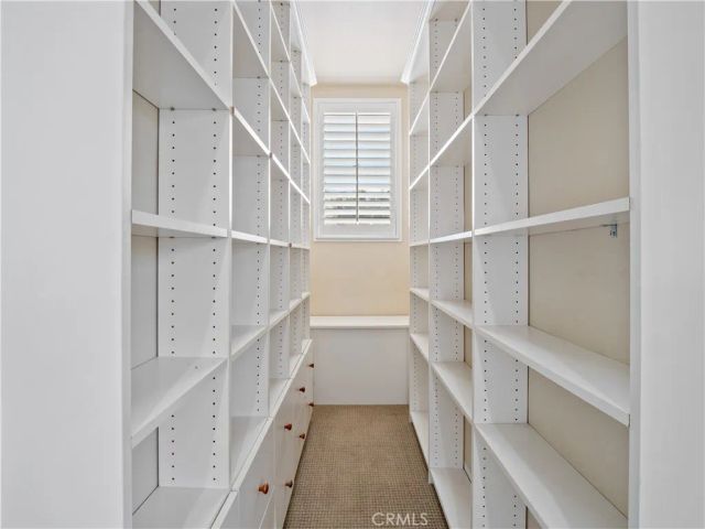 25679 Smoketree, Valencia, CA 91381