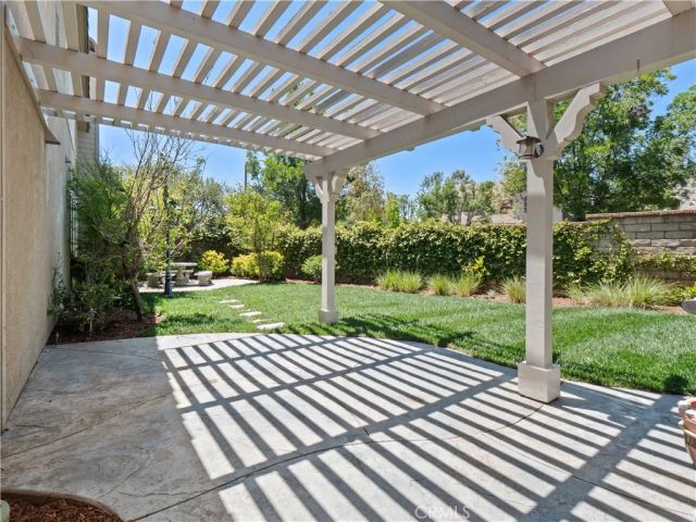 25679 Smoketree, Valencia, CA 91381