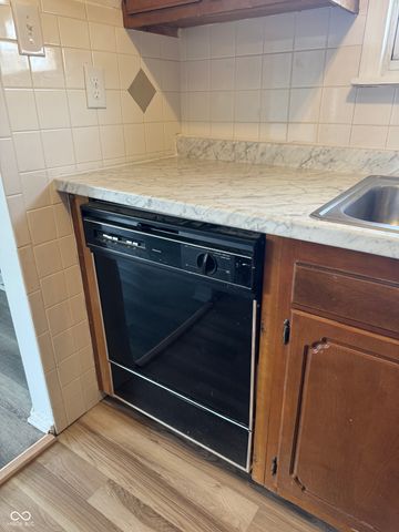 2759 Ralston Avenue, Indianapolis, IN 46218