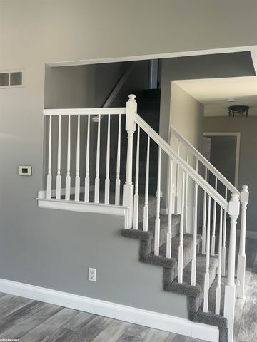 32070 Oakcrest Drive, Chesterfield Twp, MI 48047