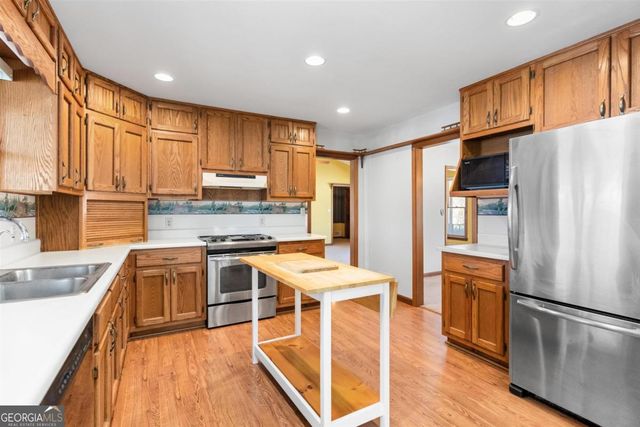 1070 Carpenter Lane, Buckhead, GA 30625