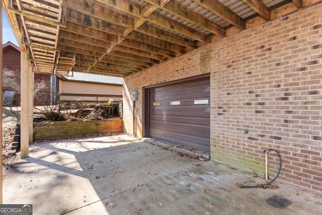 1070 Carpenter Lane, Buckhead, GA 30625