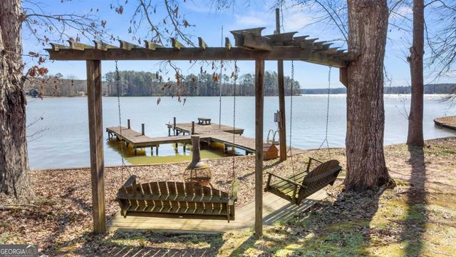 1070 Carpenter Lane, Buckhead, GA 30625