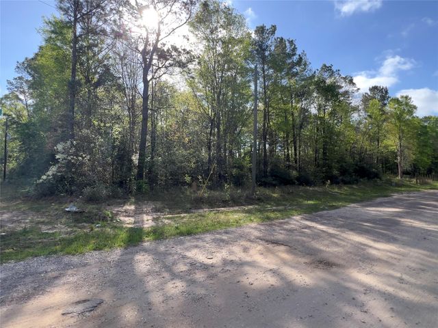 25468 Cambridge Boulevard, New Caney, TX 77357