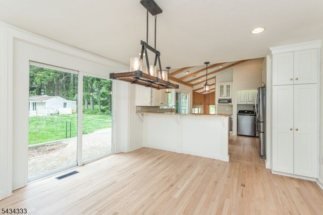 163 Sand Spring Rd, Harding Twp., NJ 07960
