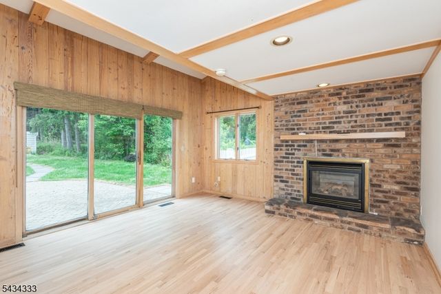 163 Sand Spring Rd, Harding Twp., NJ 07960