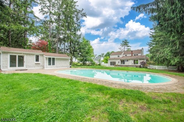 163 Sand Spring Rd, Harding Twp., NJ 07960