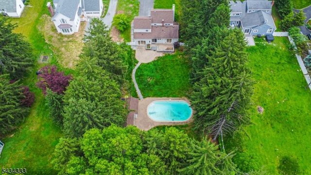 163 Sand Spring Rd, Harding Twp., NJ 07960