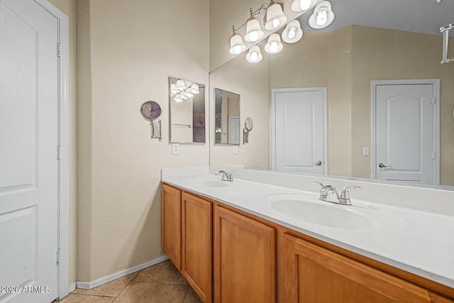 521 E KENT Avenue, Chandler, AZ 85225