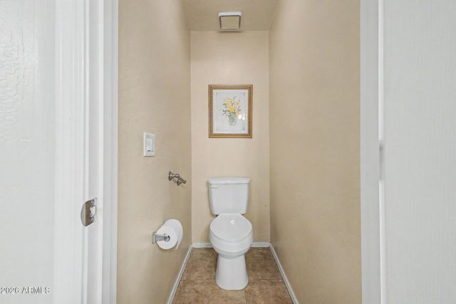 521 E KENT Avenue, Chandler, AZ 85225