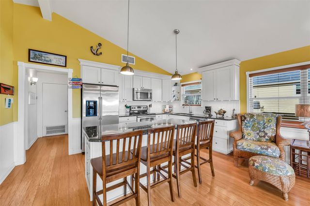 23007 Lunes Street, Galveston, TX 77554