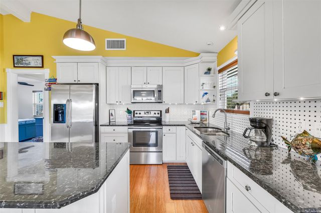 23007 Lunes Street, Galveston, TX 77554