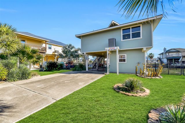 23007 Lunes Street, Galveston, TX 77554