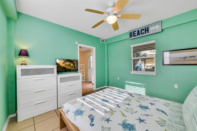 23007 Lunes Street, Galveston, TX 77554