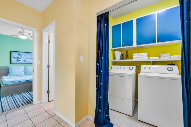 23007 Lunes Street, Galveston, TX 77554