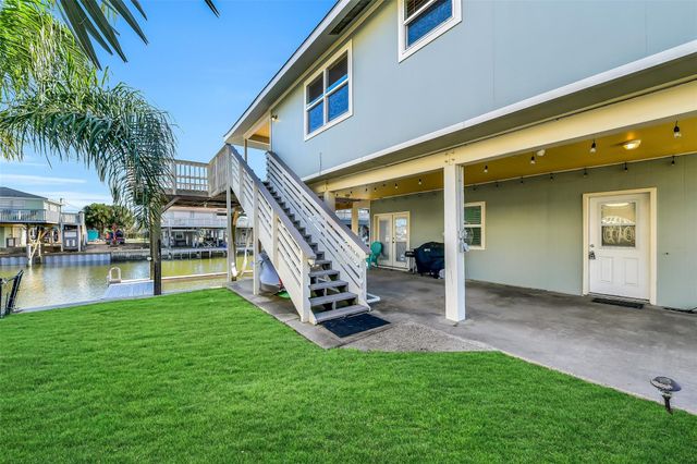 23007 Lunes Street, Galveston, TX 77554