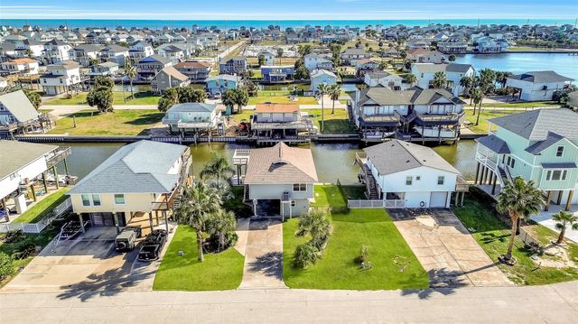 23007 Lunes Street, Galveston, TX 77554