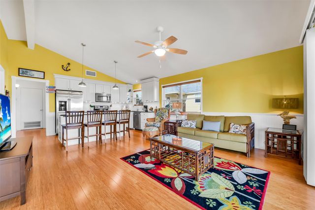 23007 Lunes Street, Galveston, TX 77554