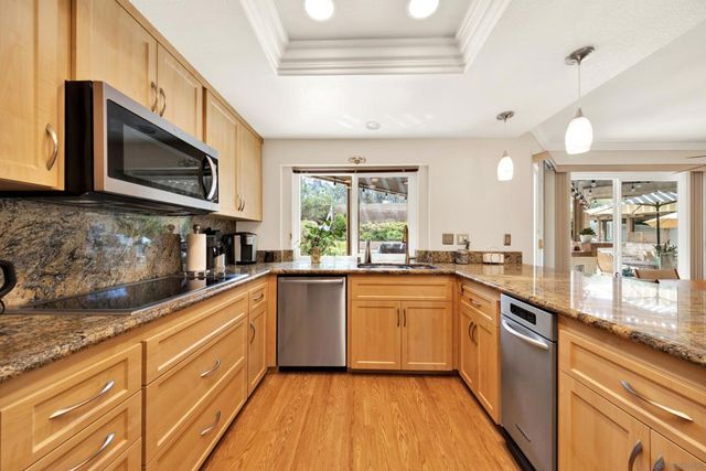 13057 Treecrest, Poway, CA 92064