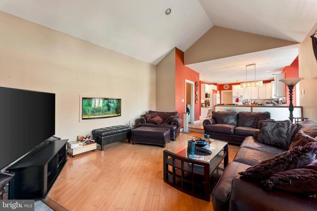 67 LENAPE RD, Richboro, PA 18954