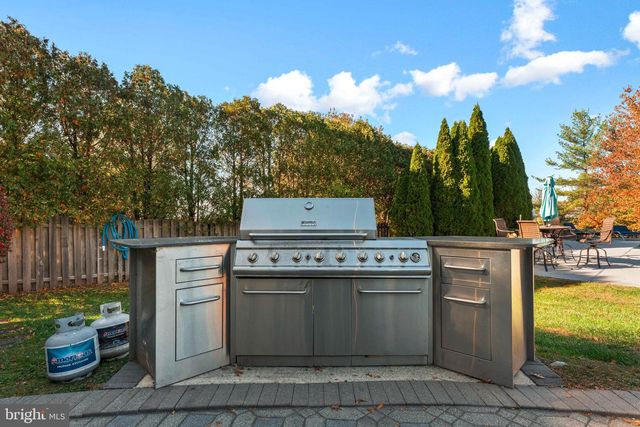 67 LENAPE RD, Richboro, PA 18954