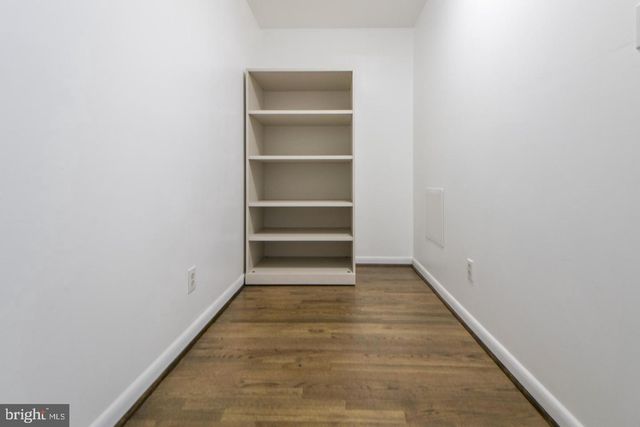1100 GILBERT RD, Rockville, MD 20851