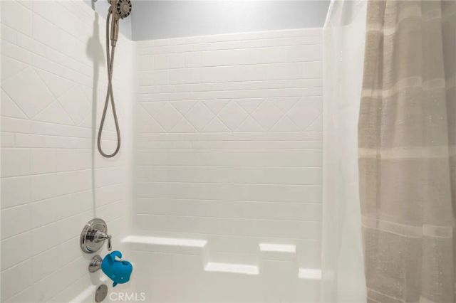 330 Harbor Breeze Drive, Port Hueneme, CA 93041