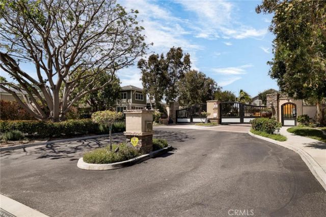 330 Harbor Breeze Drive, Port Hueneme, CA 93041